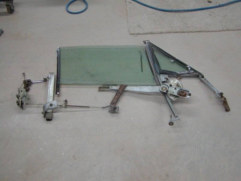Door Glass Attachment.jpg