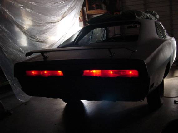 doors on tail lights 012.jpg