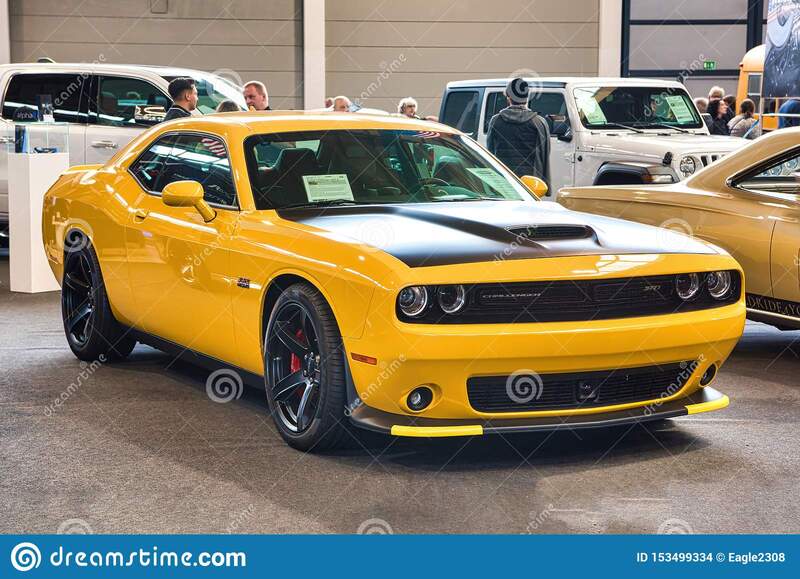 drichshafen-may-yellow-black-dodge-challenger-srt-motorworld-classics-bodensee-germany-153499334.jpg