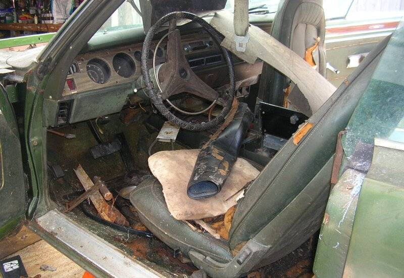 driver inside-before (2).JPG