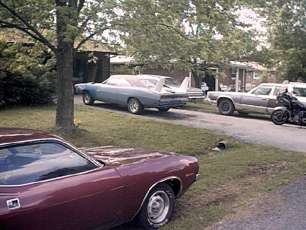 DrivewayCudakenNoRed69Charger.jpg