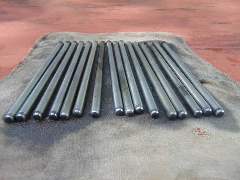 DSC01024 push rods.jpg