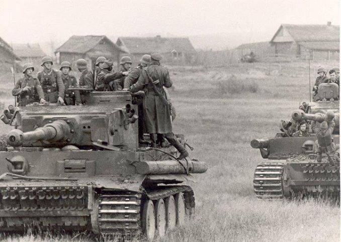 e47cd5f6e1e9acac22d4d716bdfea5f3--panzer-iv-ww-tanks.jpg