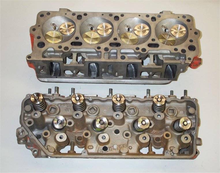 Engine 444ci A279 Plymouth Ball Stud Hemi canted valve design #3 heads.jpg