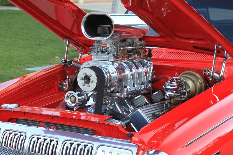 Engine Bay 1.jpg