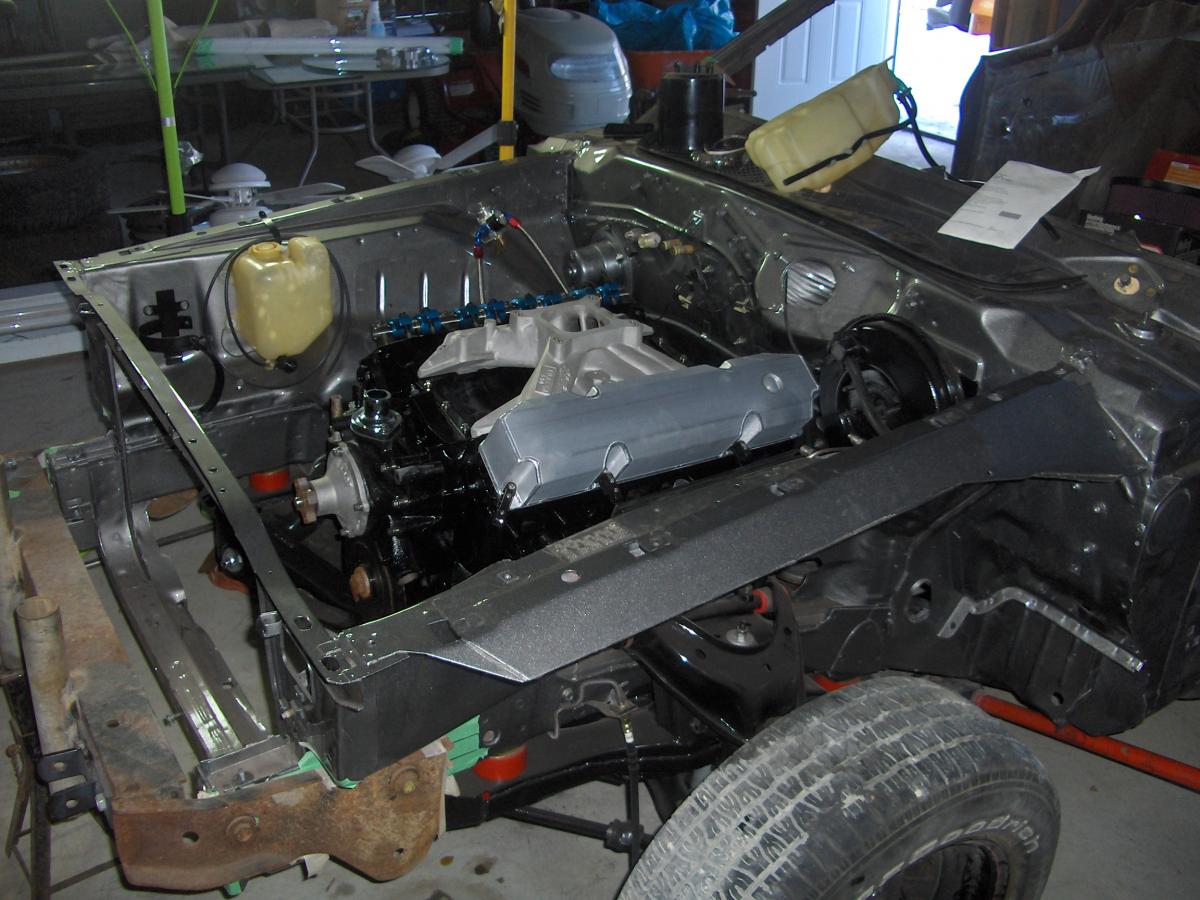 engine install 011.jpg