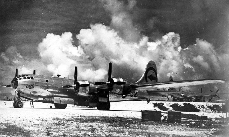 Enola-Gay-1945-Photograph.jpg