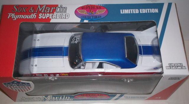 Ertl #29353 - Sox & Martin 1970 Superbird #1.jpg