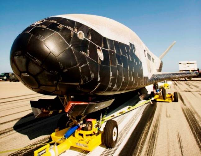 est-Vehicle-OTV-photo-Vendenberg-Air-Force-Base-photo-posted-on-SpaceFlight-Insider-Copy-647x502.jpg