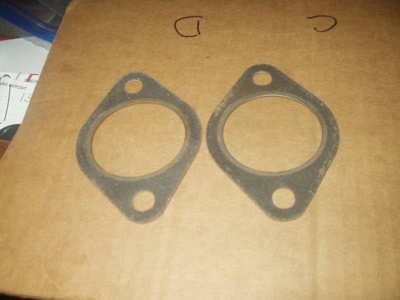 Exhaust gaskets 1.JPG