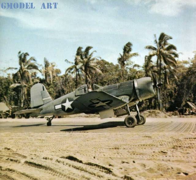 F4U-1A%2BCorsair%2B8.jpg