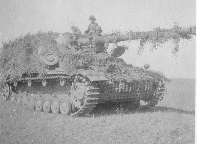 f897749b50b9fbd4a294d0174c65d90c--ww-tanks-hummel.jpg
