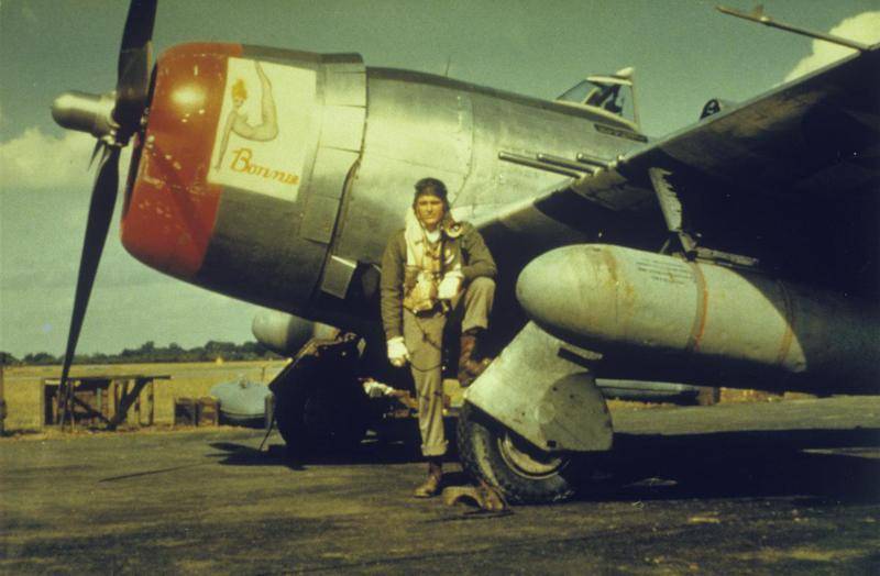 fighters-and-bombers-3.jpg