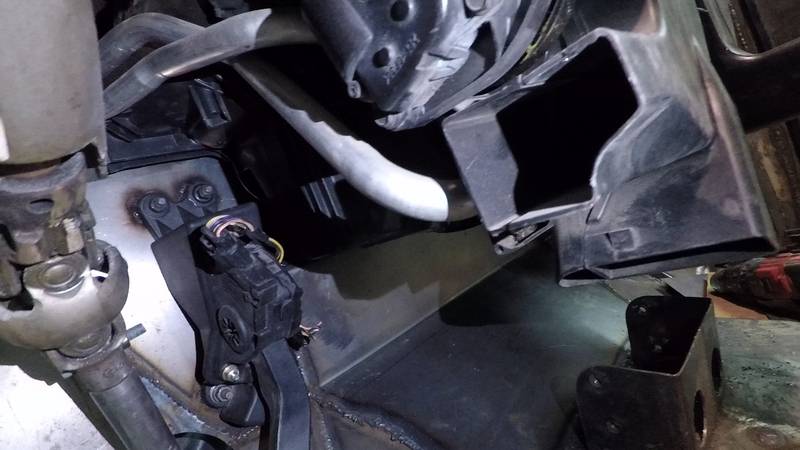 Firewall-Driver-Side-Inside1-11042018.jpg