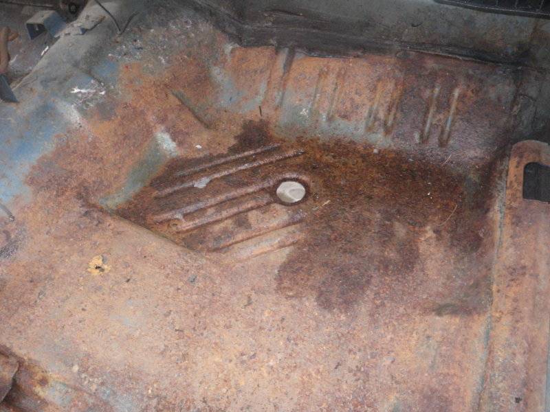 Floor Pan Front Right.JPG