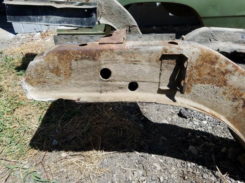 frame rail bracket.jpg