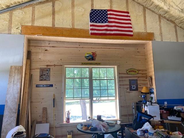 garage 1.jpg