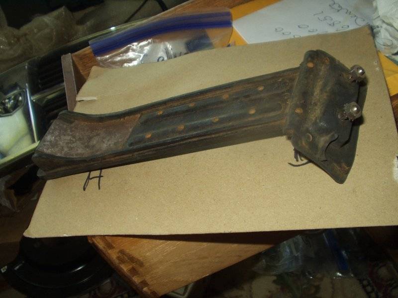 gas pedal 2.JPG