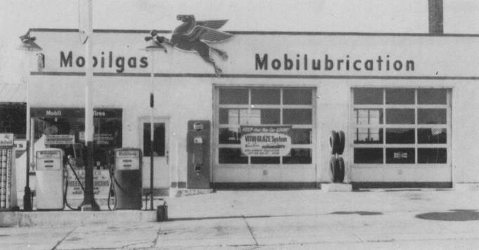 Gas_145_1950sMobilStation_PrinceFrederick_CalvertCounty.jpg