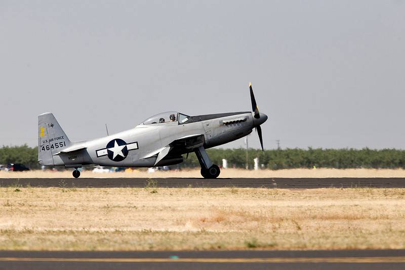 gathering-of-warbirds-051119-12-L.jpg