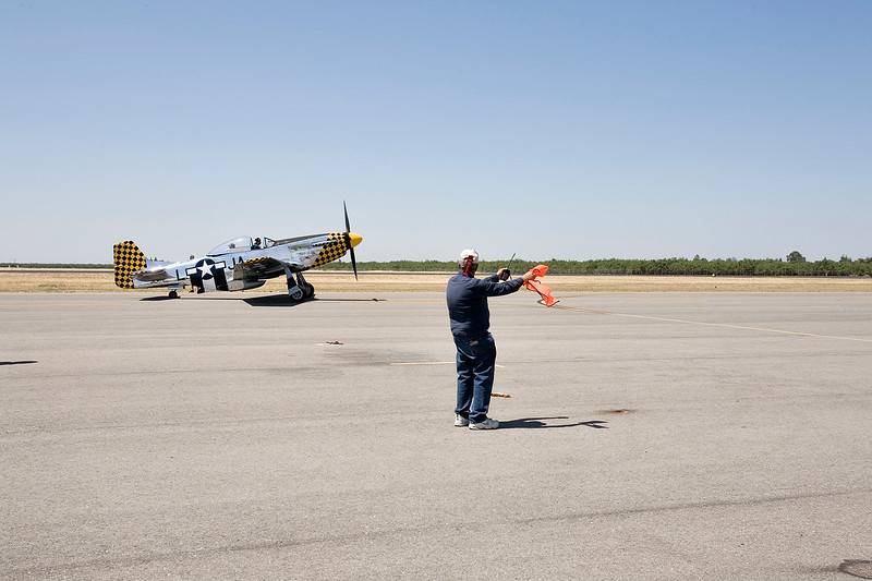 gathering-of-warbirds-051119-36-L.jpg