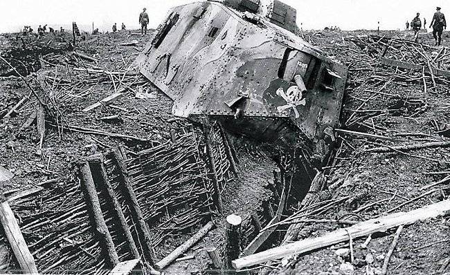 german-ww1-a7v-tank.jpg