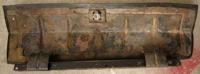 Glove box door 312 A.jpg