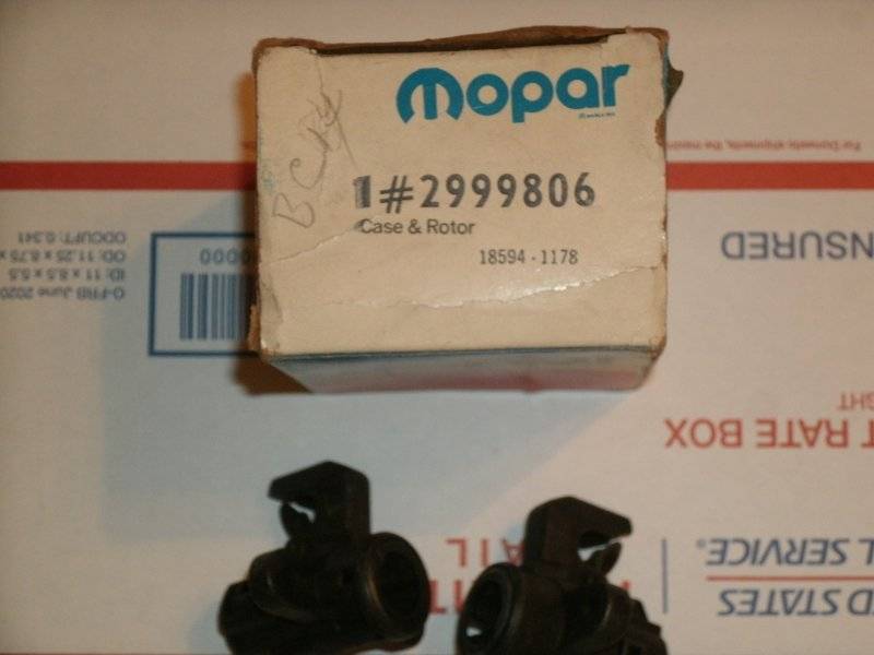 Glove Box Lock NOS Hemi parts Tractor tires 005.JPG