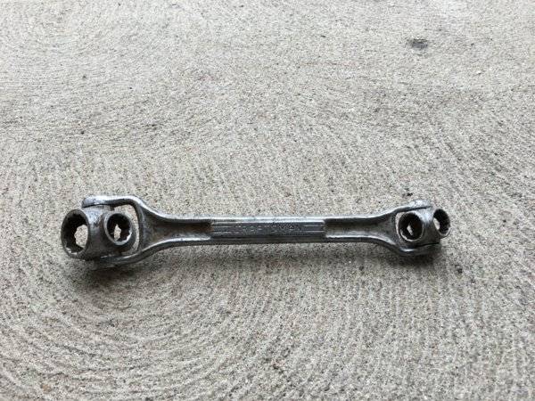 GP_Wrench1.JPG