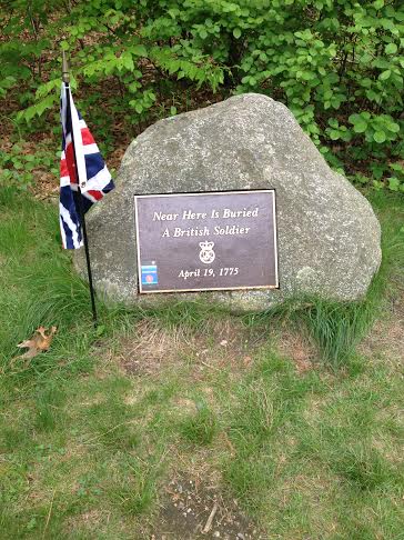 Grave-British-Soldier-at-Paul-Revere-Capture-site-in-Lexington-5-26-2014.jpg
