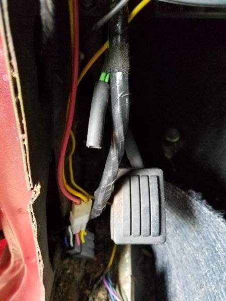 green wire.jpg