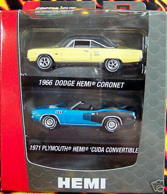 Greenlight Collectibles #24610 - 1966 Coronet 500 & 1971 Cuda Convertible 2 car set.jpg