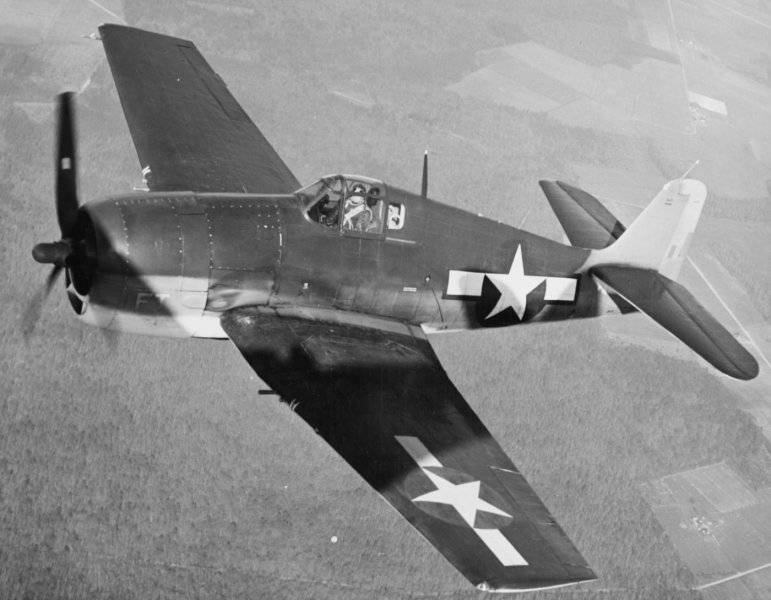 grumman-f6f-hellcat-in-flight-over-nas-patuxent-river-maryland.jpg