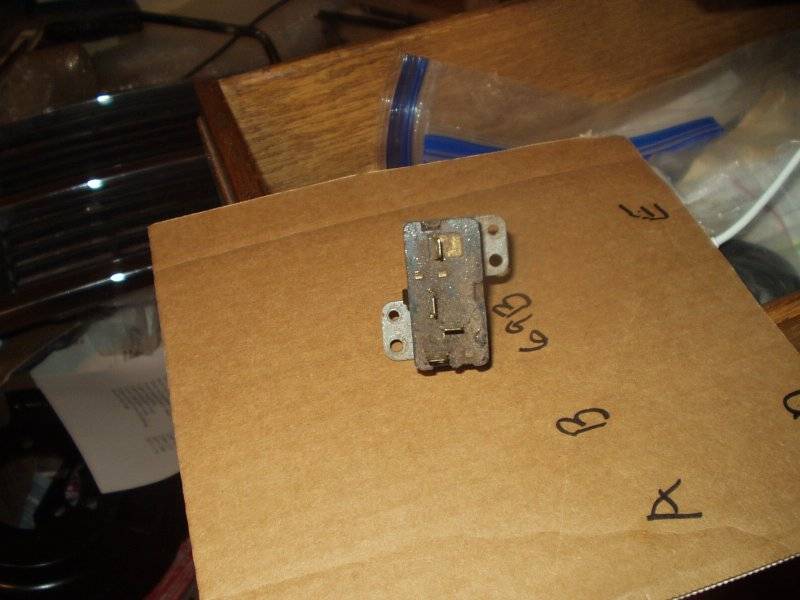 headlamp switch 2.JPG