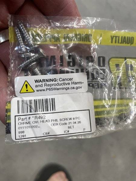 Headlight Bezel Screws 112822.jpeg