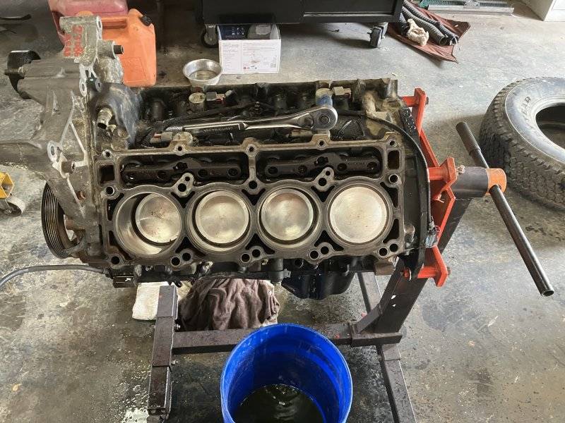 Hemi 71.JPG