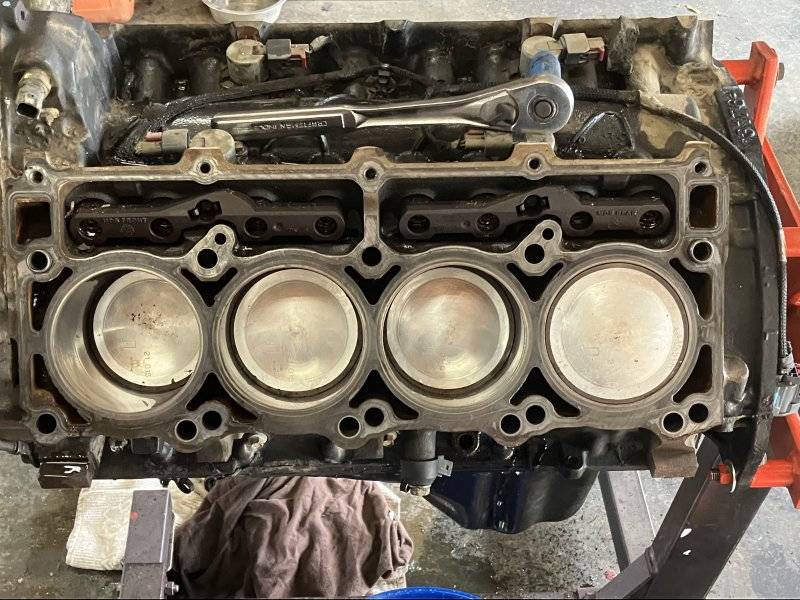 Hemi 72.JPG
