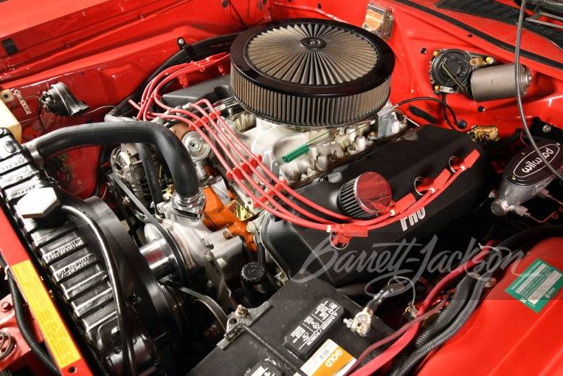 Hemi engine 1.jpg