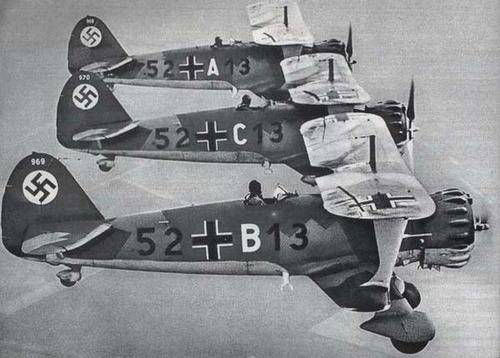 Henschel+HS123.jpg