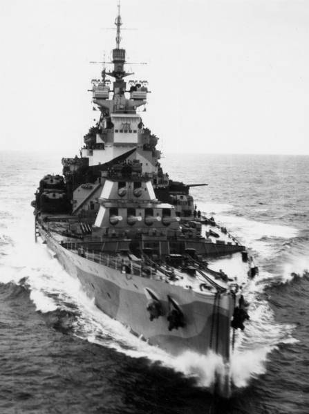 HMS-Howe-seen-in-1943..jpg