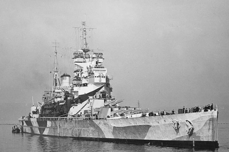 HMS-Howe-Title.jpg