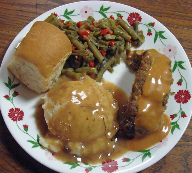 homemade_meatloaf.jpg