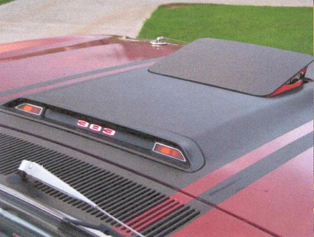 Hood Blinkers 1970 RR.jpg