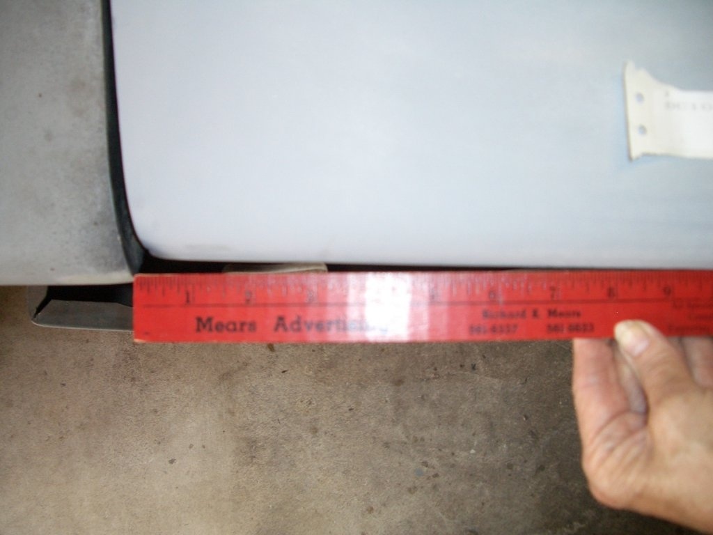 Hood Defective DC101T 002.JPG