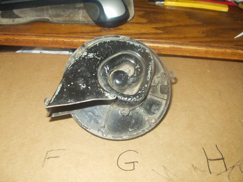 HORN SP2.JPG