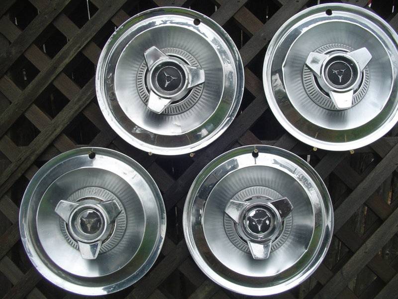 hubcaps 64.jpg