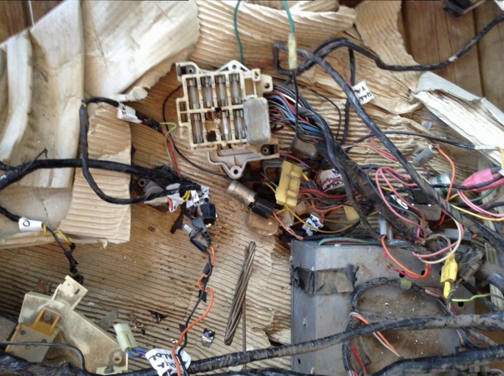 Mopar Wiring A Fuse Box - Wiring Diagram