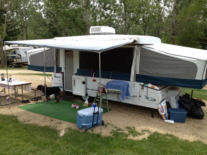FOR SALE - 1999 Jayco Laurl Heritage Pop-up camper | For B Bodies Only 1999 Jayco Heritage Pop Up Camper
