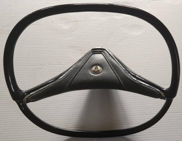 Imperial Steering Wheel 1.jpg
