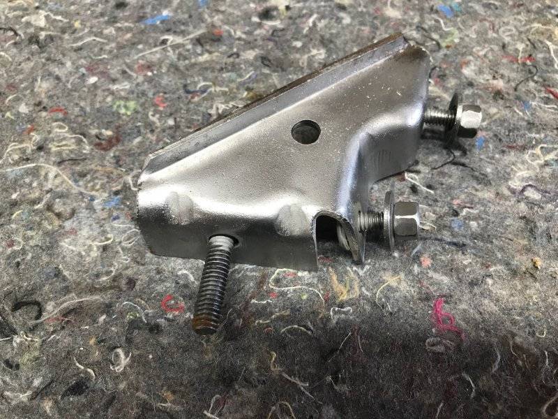 Inside Door Brake for Vent Window Fork.jpg